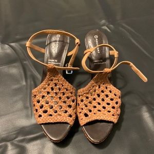 Rockport Adiptene by Adidas woven sandal -sz 8.5